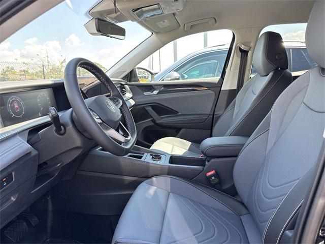 new 2025 Volkswagen Tiguan car, priced at $37,076