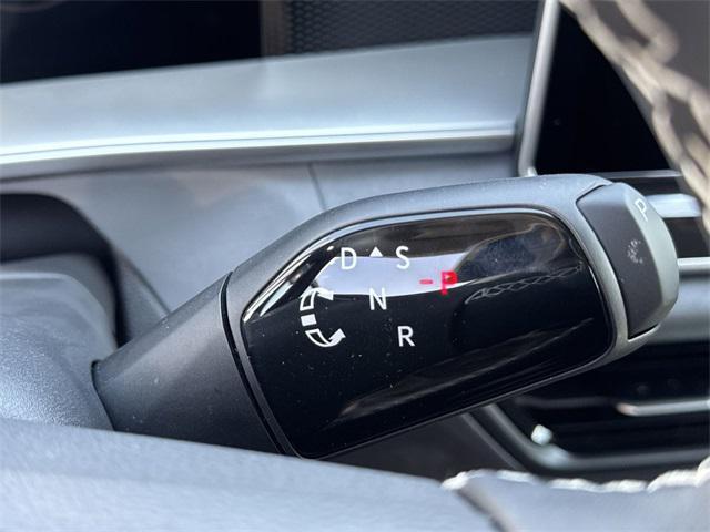 new 2025 Volkswagen Tiguan car, priced at $37,076
