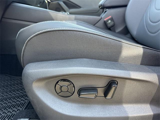 new 2025 Volkswagen Tiguan car, priced at $37,076
