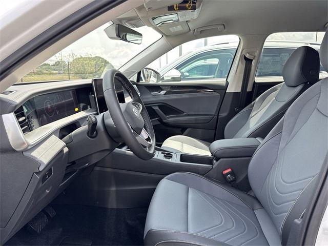 new 2025 Volkswagen Tiguan car, priced at $35,470