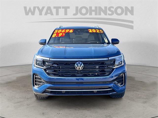 new 2025 Volkswagen Atlas car, priced at $56,196