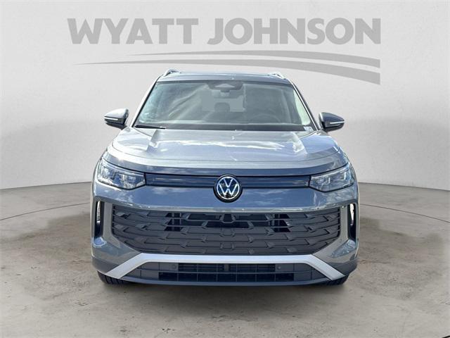 new 2025 Volkswagen Tiguan car, priced at $38,287