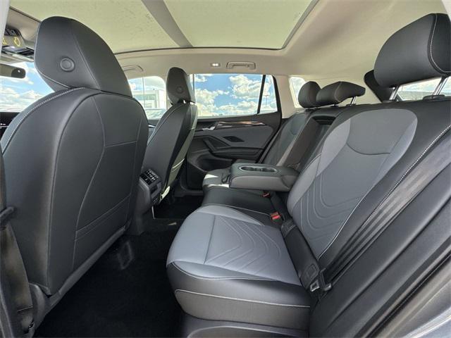 new 2025 Volkswagen Tiguan car, priced at $38,287