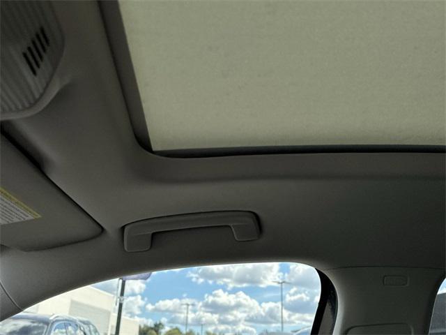 new 2025 Volkswagen Tiguan car, priced at $38,287