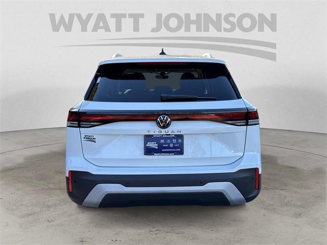 new 2026 Volkswagen Tiguan car, priced at $32,881