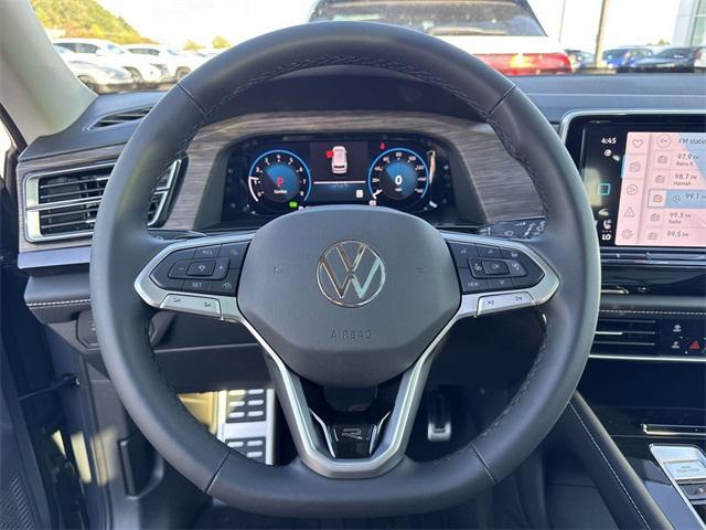 new 2026 Volkswagen Atlas car, priced at $58,566