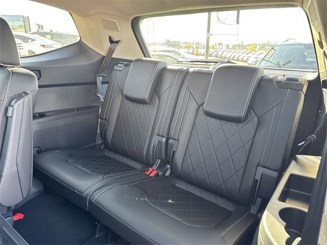 new 2026 Volkswagen Atlas car, priced at $58,566