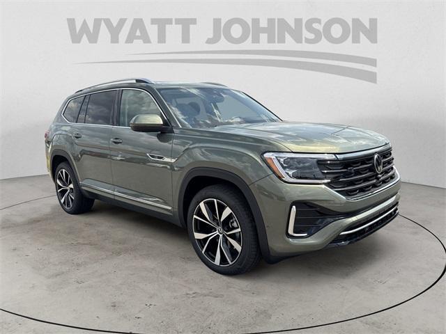 new 2026 Volkswagen Atlas car, priced at $57,303