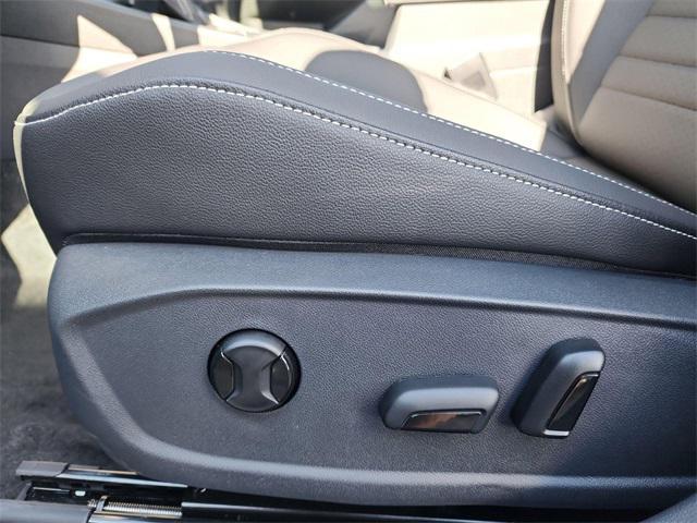 new 2024 Volkswagen Jetta car, priced at $28,084