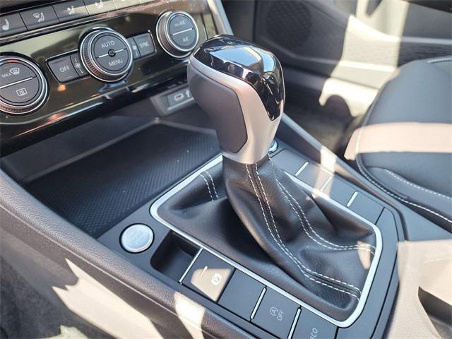 new 2024 Volkswagen Jetta car, priced at $28,084