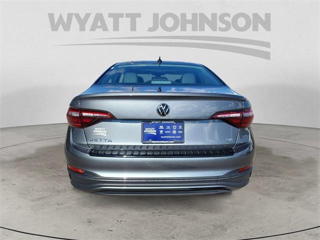 new 2024 Volkswagen Jetta car, priced at $28,084