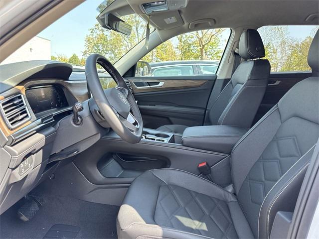 new 2026 Volkswagen Atlas car, priced at $42,357