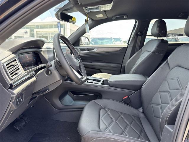 new 2025 Volkswagen Atlas Cross Sport car, priced at $39,611