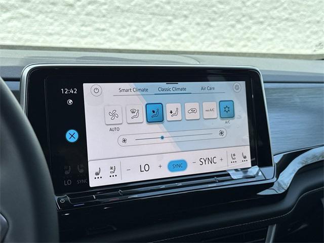 new 2026 Volkswagen Atlas Cross Sport car