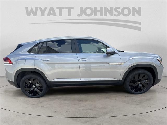 new 2026 Volkswagen Atlas Cross Sport car