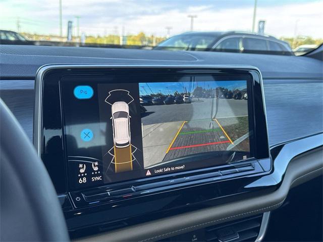 new 2026 Volkswagen Atlas Cross Sport car, priced at $46,846