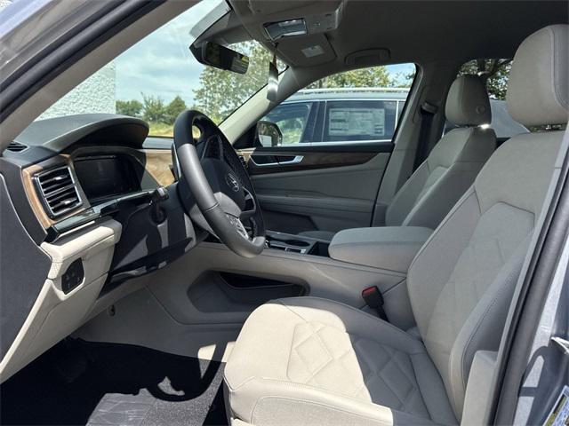 new 2026 Volkswagen Atlas car, priced at $41,902