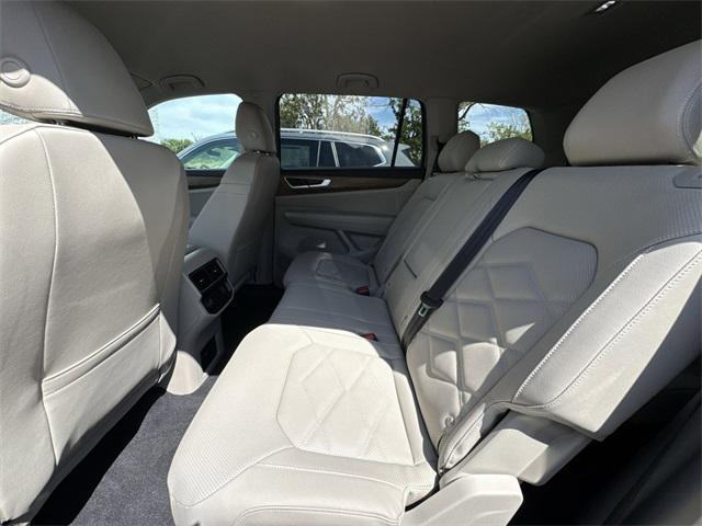 new 2026 Volkswagen Atlas car, priced at $41,902