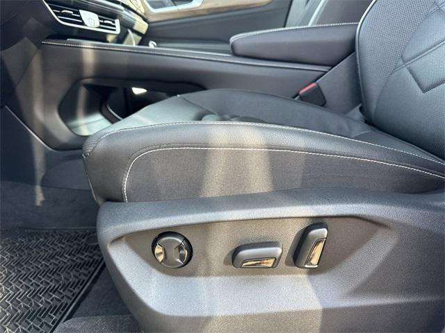 new 2026 Volkswagen Atlas car, priced at $41,902