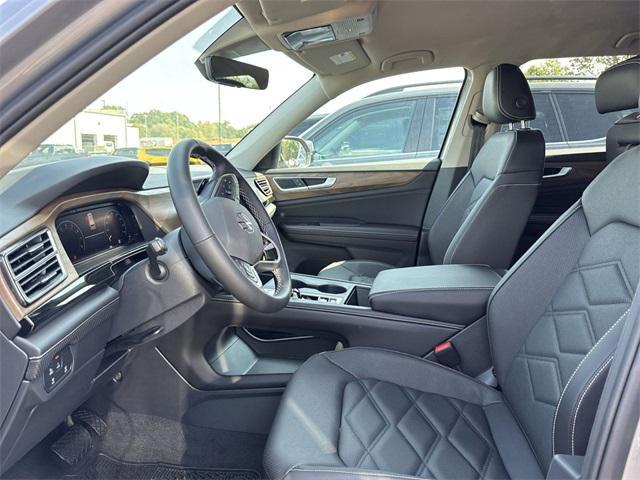 new 2026 Volkswagen Atlas car, priced at $41,902