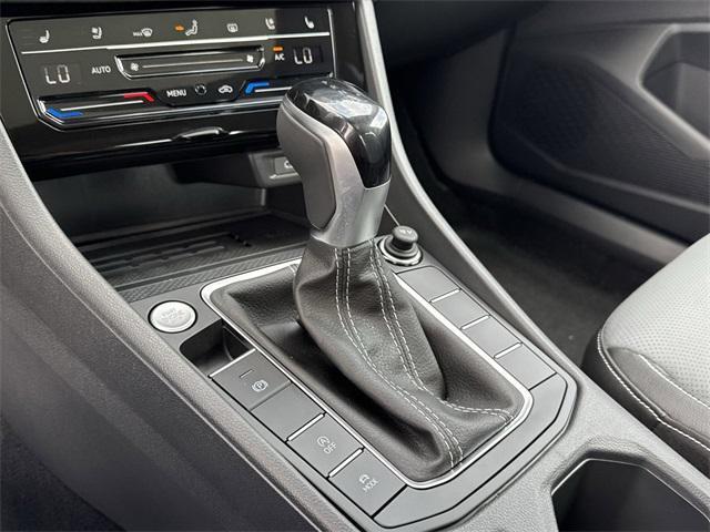 new 2025 Volkswagen Jetta car, priced at $30,808