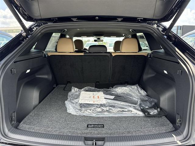 new 2026 Volkswagen Atlas Cross Sport car