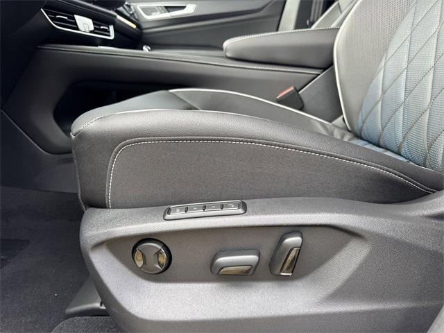 new 2026 Volkswagen Atlas Cross Sport car, priced at $56,293