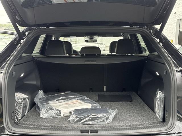 new 2026 Volkswagen Atlas Cross Sport car, priced at $56,293