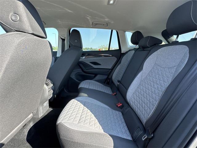 new 2025 Volkswagen Tiguan car, priced at $32,261