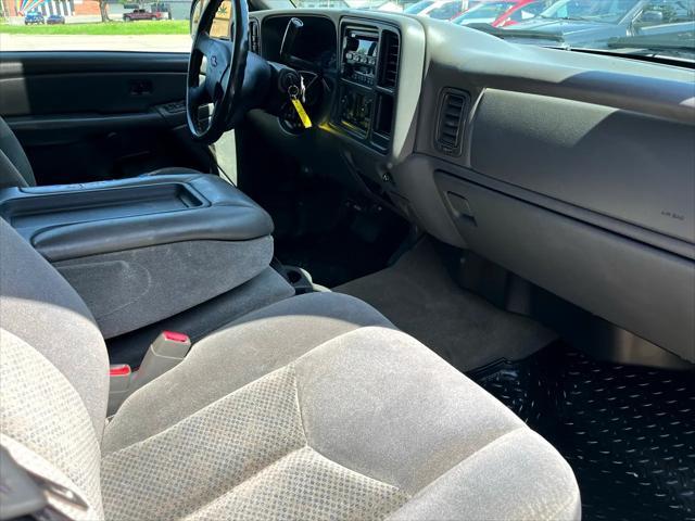 used 2004 Chevrolet Silverado 2500 car, priced at $5,200