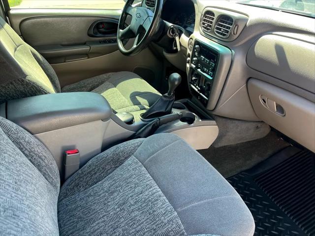 used 2003 Chevrolet TrailBlazer car, priced at $2,950