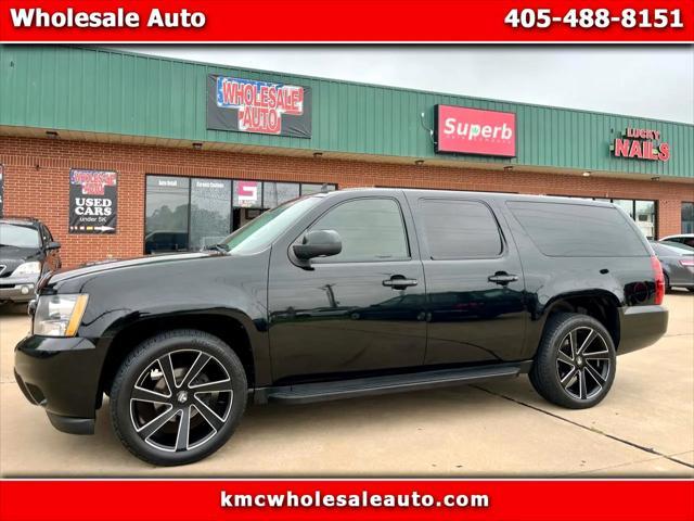 used 2009 Chevrolet Suburban car, priced at $10,500