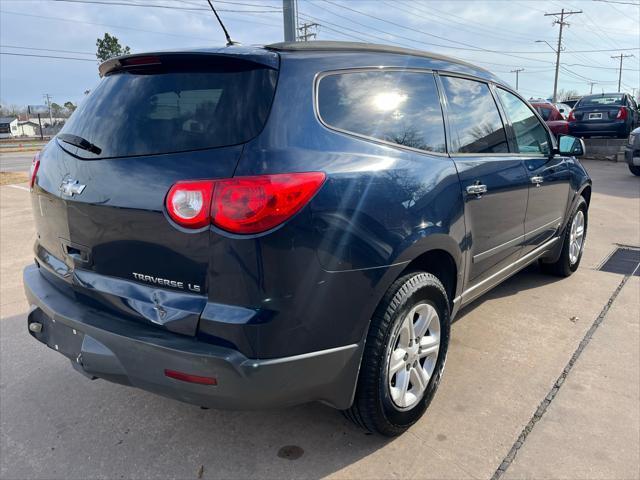 used 2011 Chevrolet Traverse car, priced at $5,950