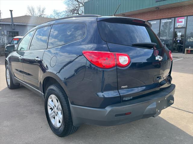 used 2011 Chevrolet Traverse car, priced at $5,950