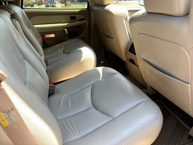 used 2003 GMC Yukon car, priced at $14,950