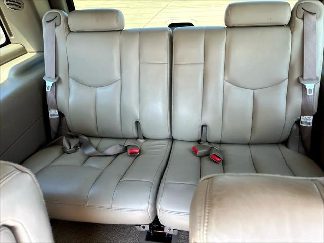 used 2003 GMC Yukon car, priced at $14,950