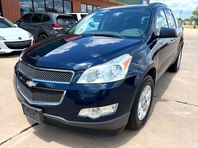 used 2011 Chevrolet Traverse car, priced at $3,950