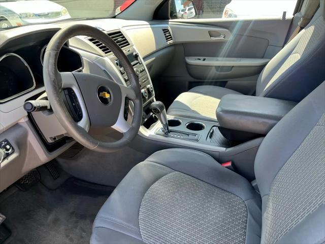 used 2011 Chevrolet Traverse car, priced at $3,950