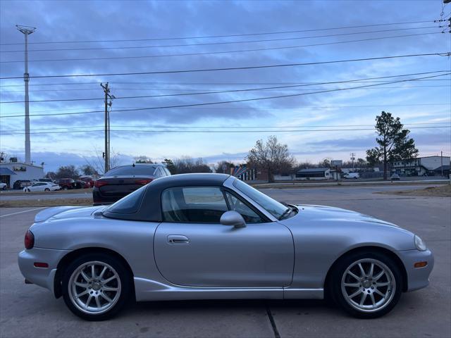 used 2002 Mazda MX-5 Miata car, priced at $6,250