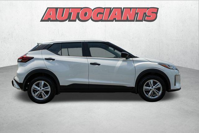 new 2025 Nissan Kicks car, priced at $23,760