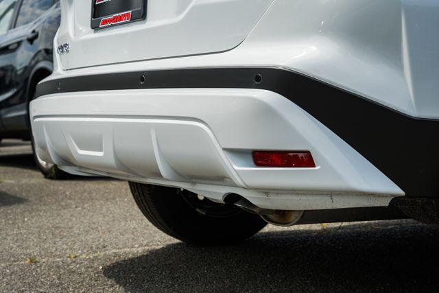 new 2025 Nissan Kicks car, priced at $23,760