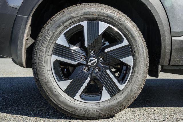 new 2026 Nissan Kicks car, priced at $26,775