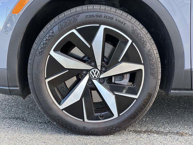 used 2023 Volkswagen ID.4 car, priced at $23,500
