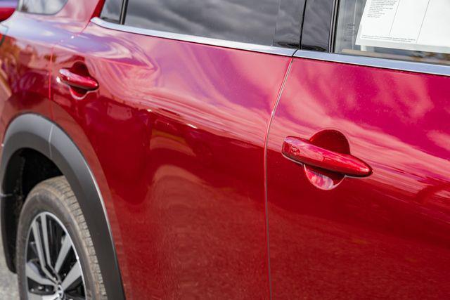 new 2025 Nissan Pathfinder car, priced at $49,510