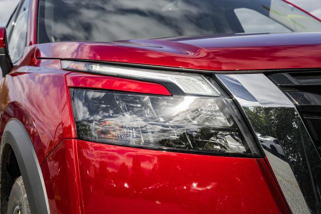 new 2025 Nissan Pathfinder car, priced at $49,510