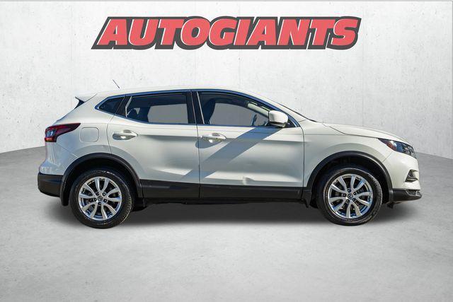 used 2022 Nissan Rogue Sport car, priced at $20,000