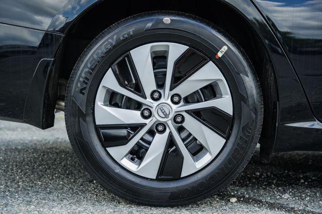 new 2025 Nissan Altima car, priced at $28,750