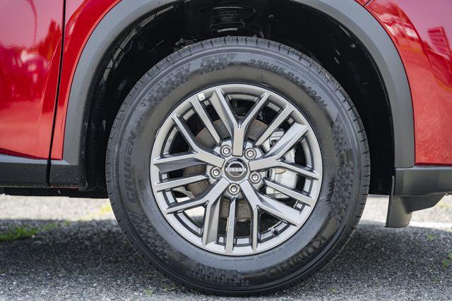 new 2025 Nissan Rogue car, priced at $31,181