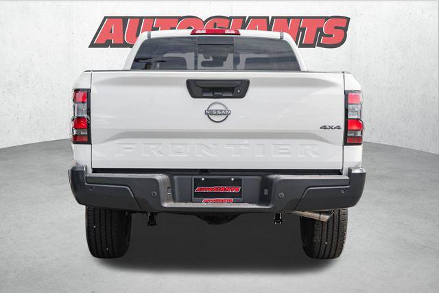 new 2025 Nissan Frontier car, priced at $31,278