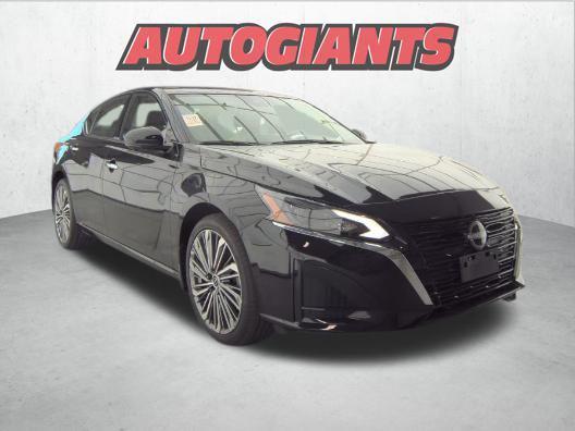 used 2025 Nissan Altima car, priced at $28,000